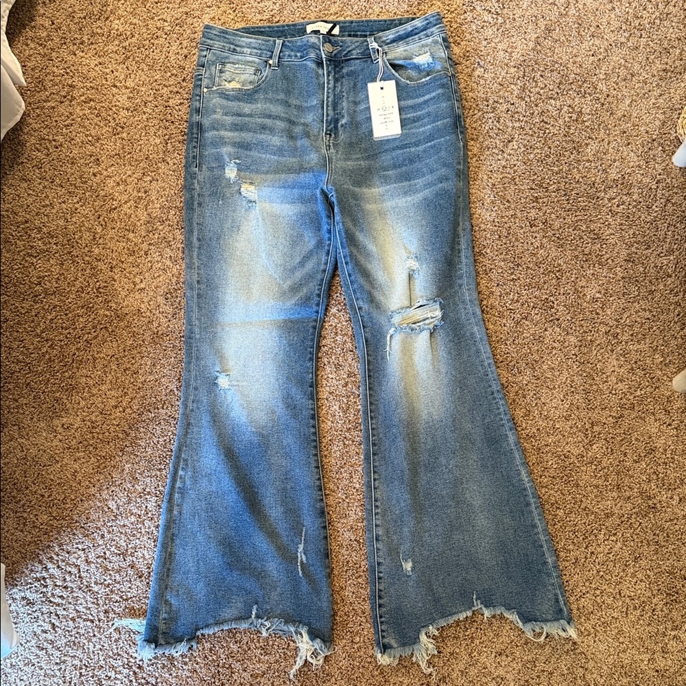NWT Risen Distressed Mid-Rise Flare Jeans - 1XL